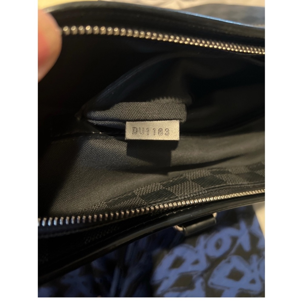 Louis Vuitton Tadao men’s bag - Picture 8 of 8